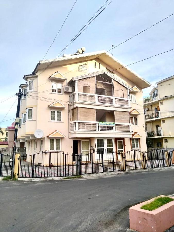 Cosy Flat Beachfront Flic en Flac Ngoại thất bức ảnh